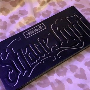 Kat Von D shade & light contour palette